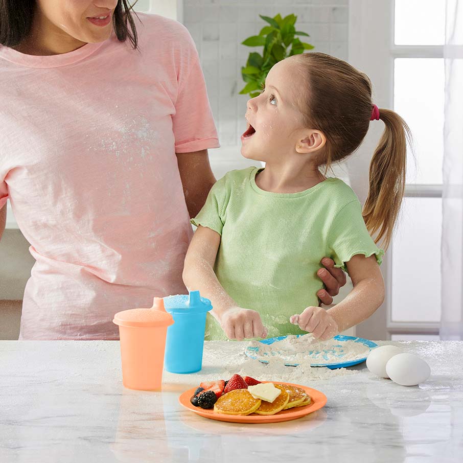 Tupperware® Bell Tumblers &amp; Sipper Seal® Set | 4 Toddler Sippy Cups with Lids