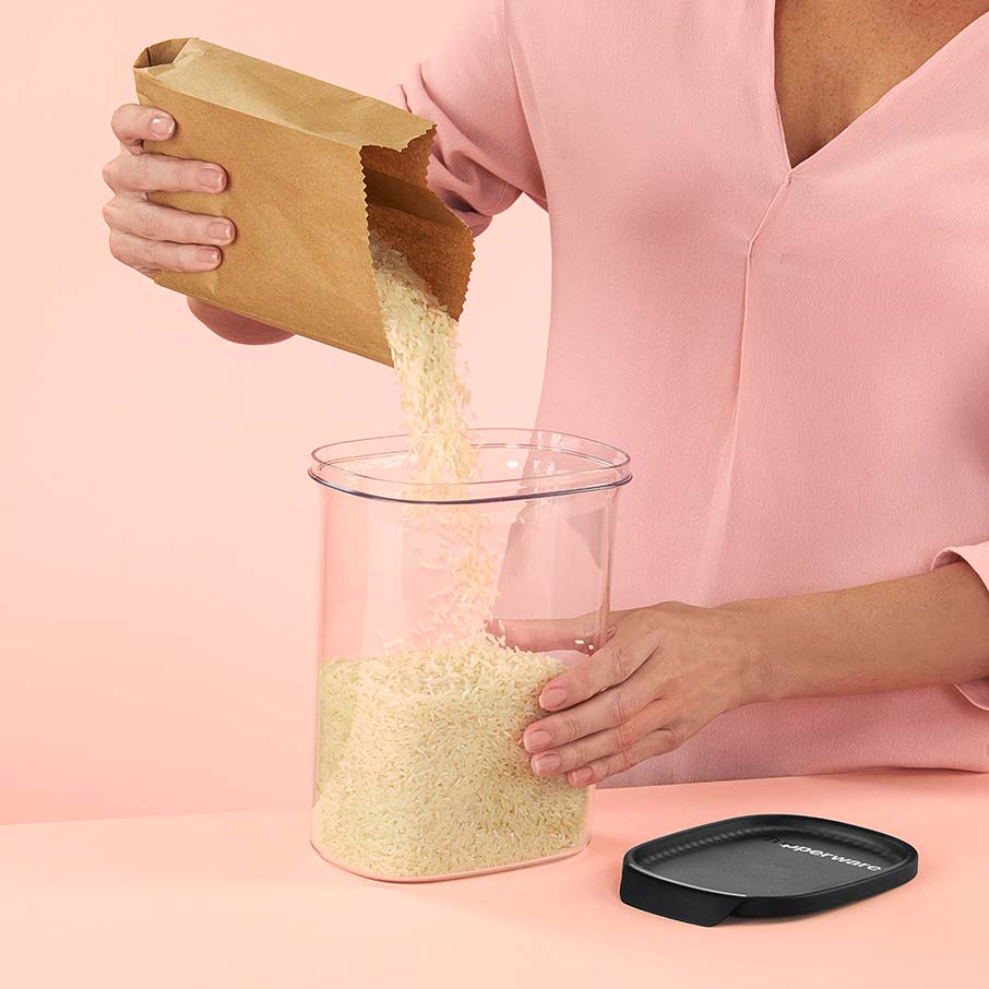 Tupperware® Ultra Clear Oval | 9½ cup / 2.2 L